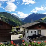 Haus Antonius Penzion 3*
